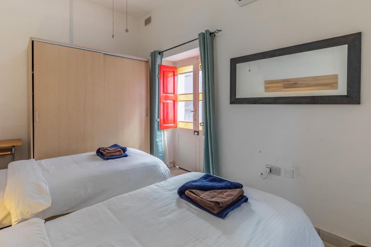 Bormla - Comfortable Two Bedroom Apartment Cospicua Extérieur photo